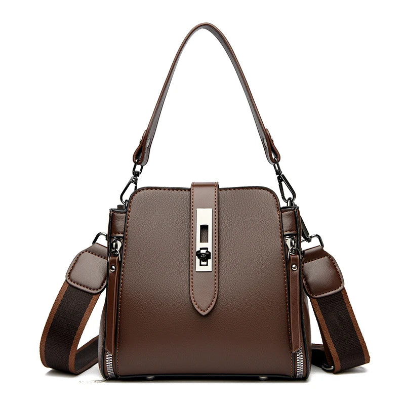 Bolsa Feminina Tiracolo - Feita em Couro Sintético