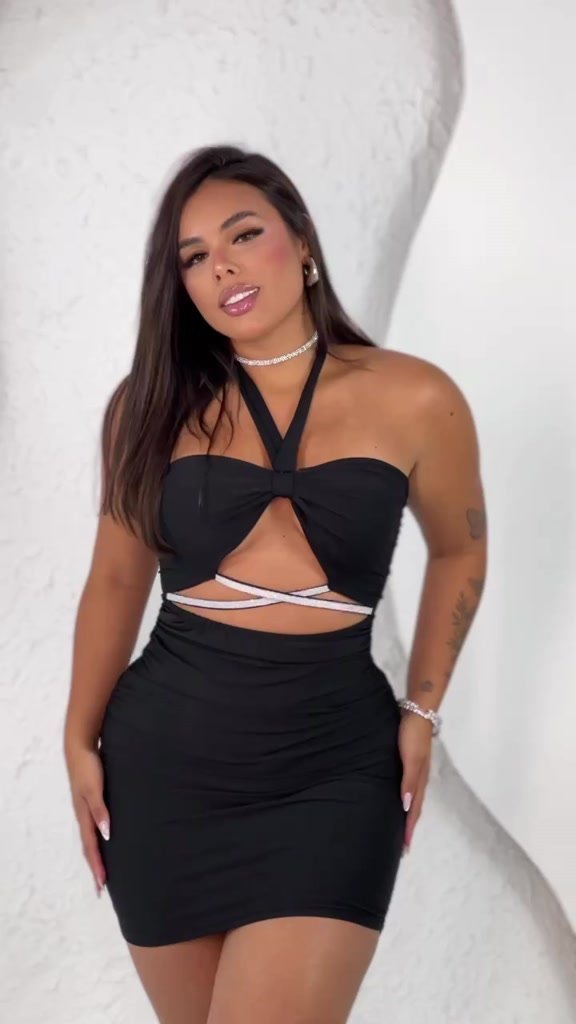 Vestido DUBAI Tubinho com Brilho Levanta Bumbum Festa Balada Curto Colado