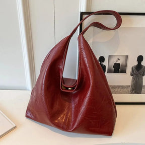 Bolsa Feminina Hobos Couro de Alça Grande Zipper