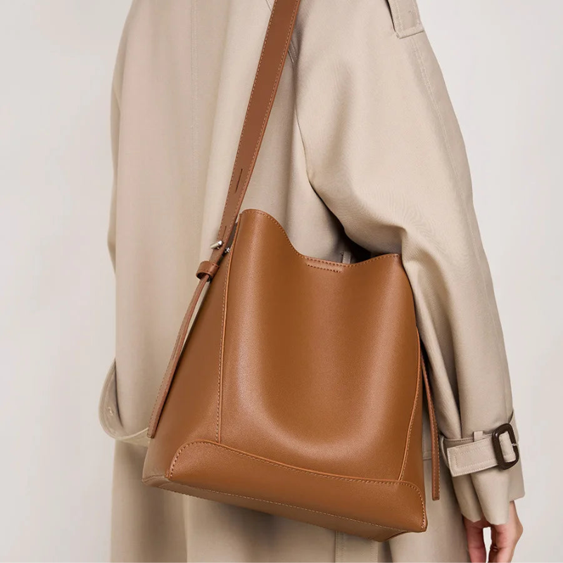 Bolsa Feminina de Ombro em Couro - Modelo Casual Premium